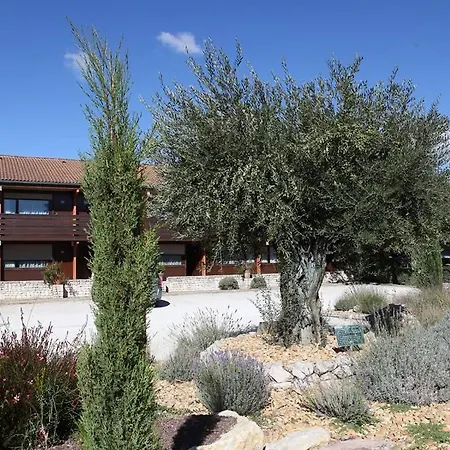 Terre De Provence & Hotel 3*