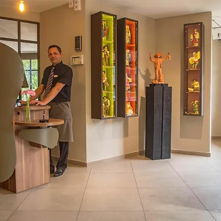 Hotel Terre De Provence & 3*